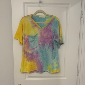 NWOT Colorful Tie-Dye V-Neck Women's Set